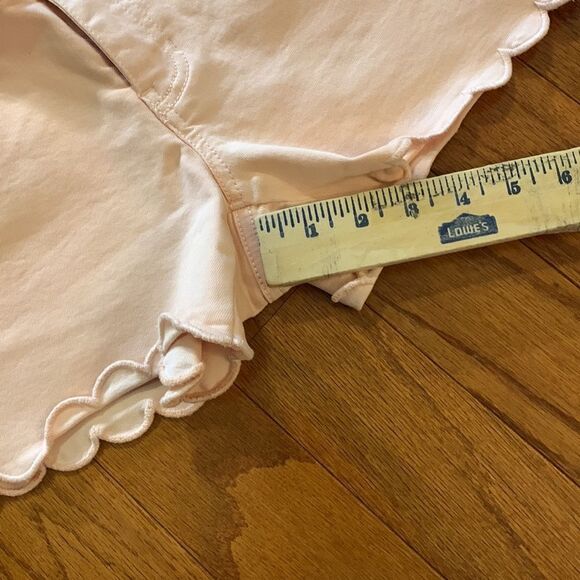 Soho Size 0 pale pink denim jeans with scalloped hemline. - Picture 7 of 9
